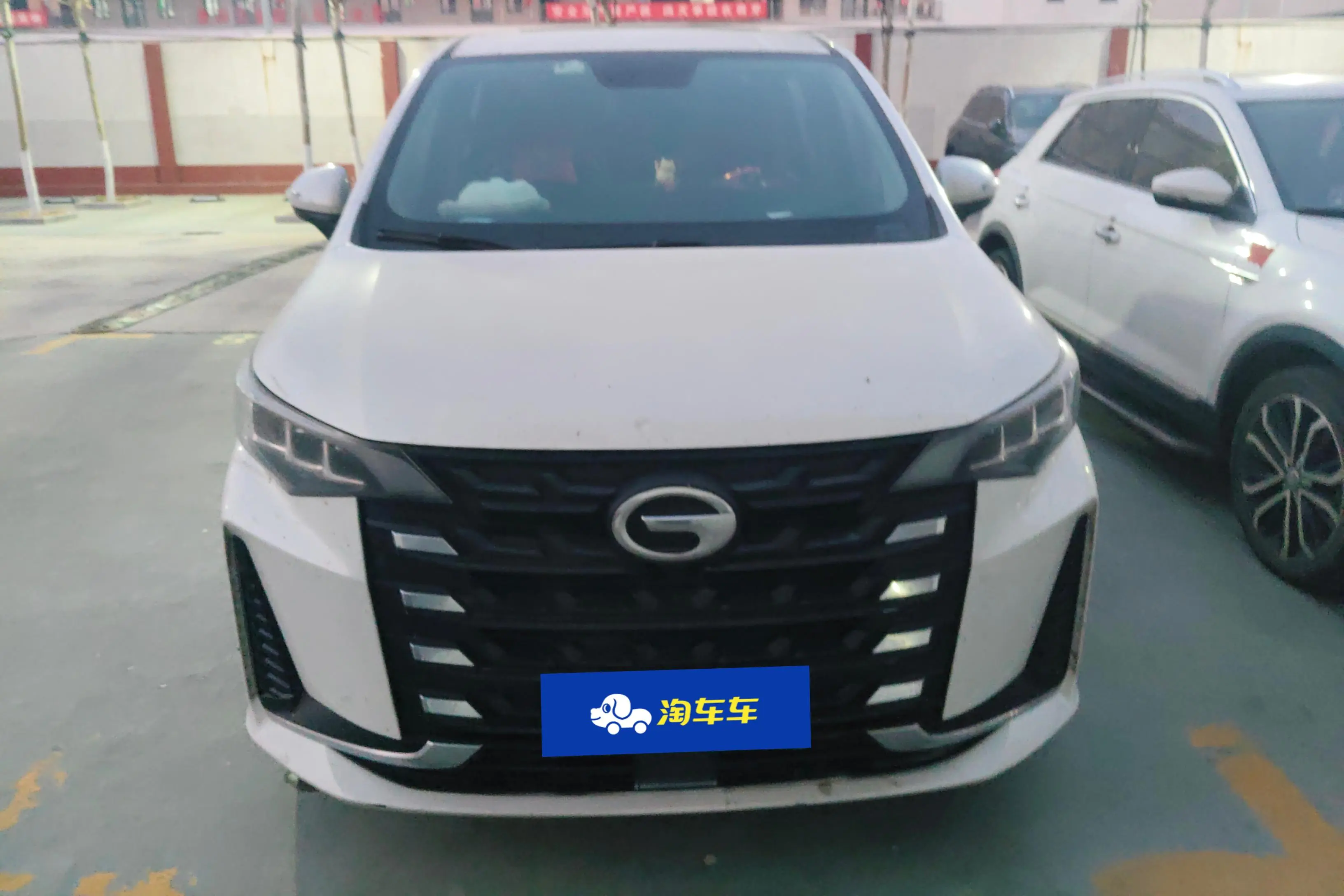 GAC Trumpchi M6  из Китая