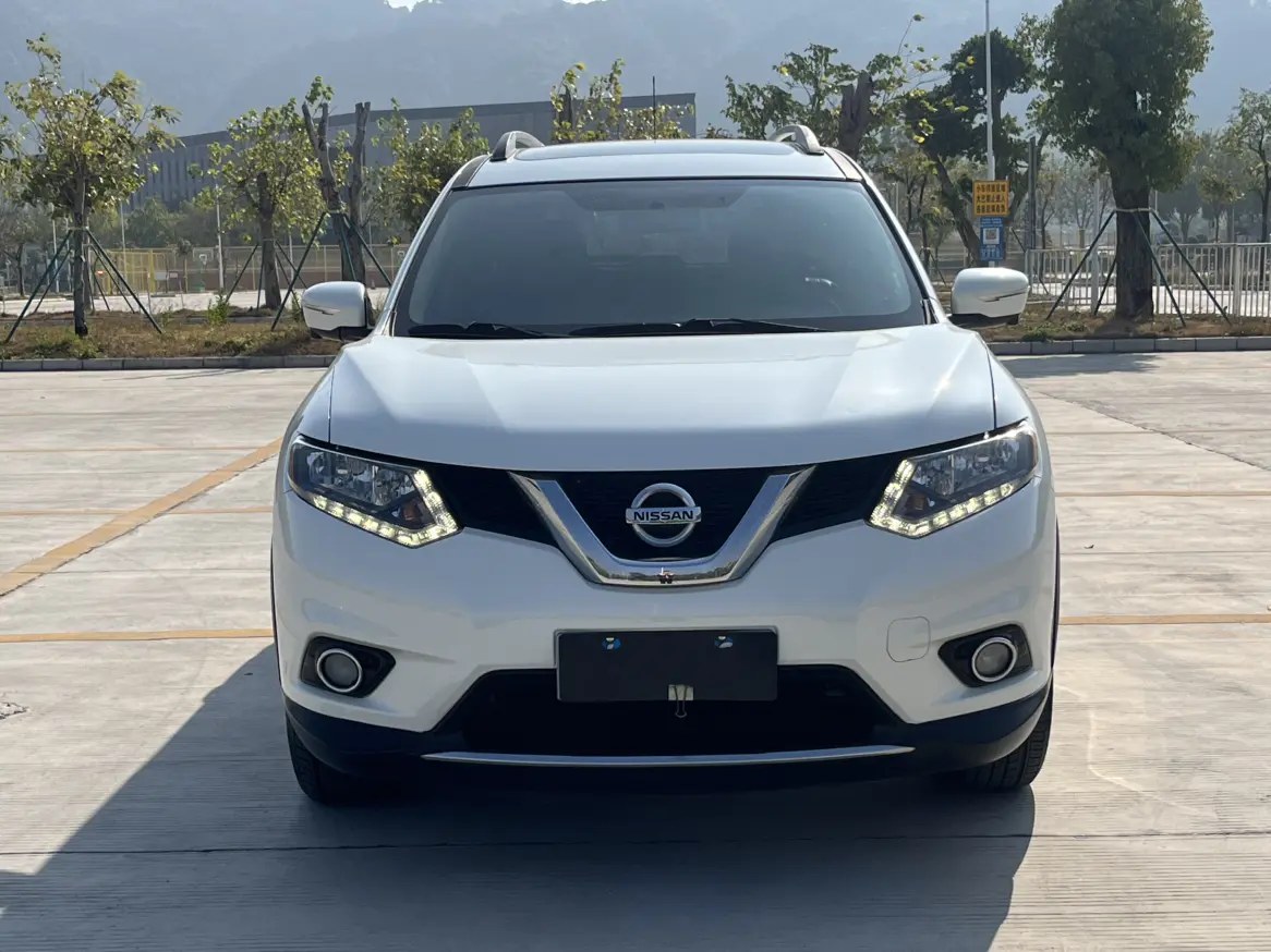 Nissan X-Trail (Qijun)  из Китая