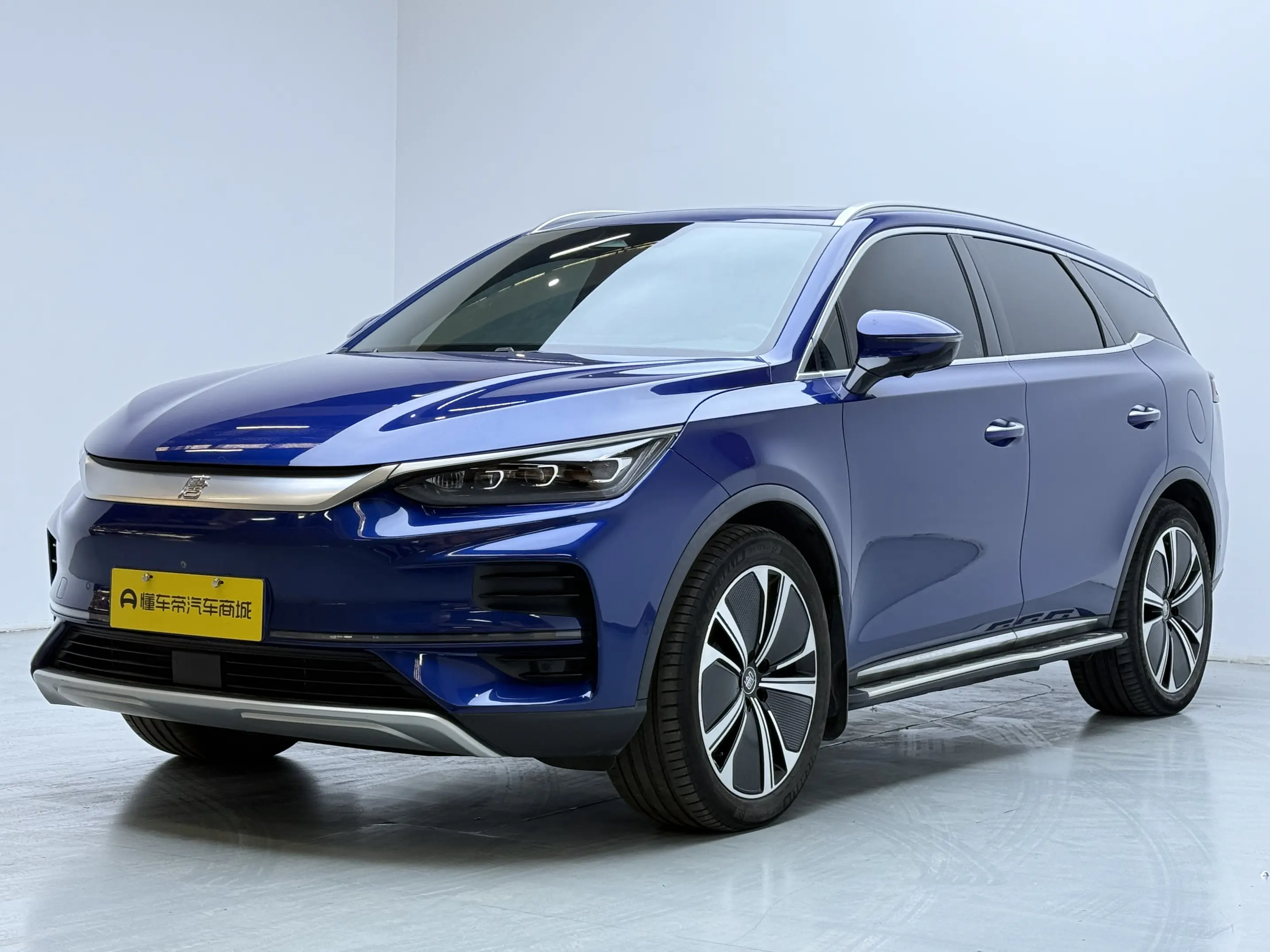 BYD Tang EV  из Китая