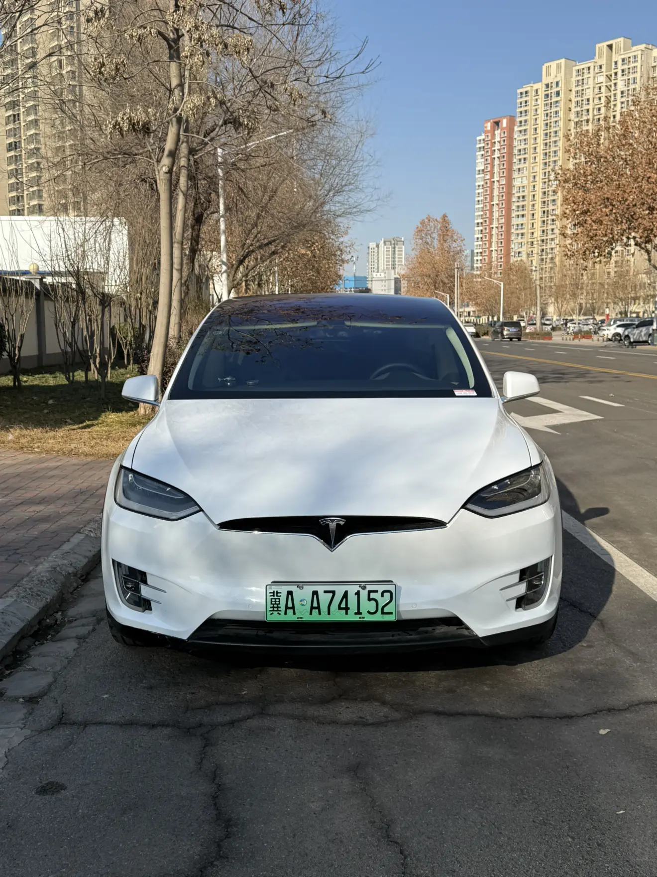 Tesla Model X  из Китая