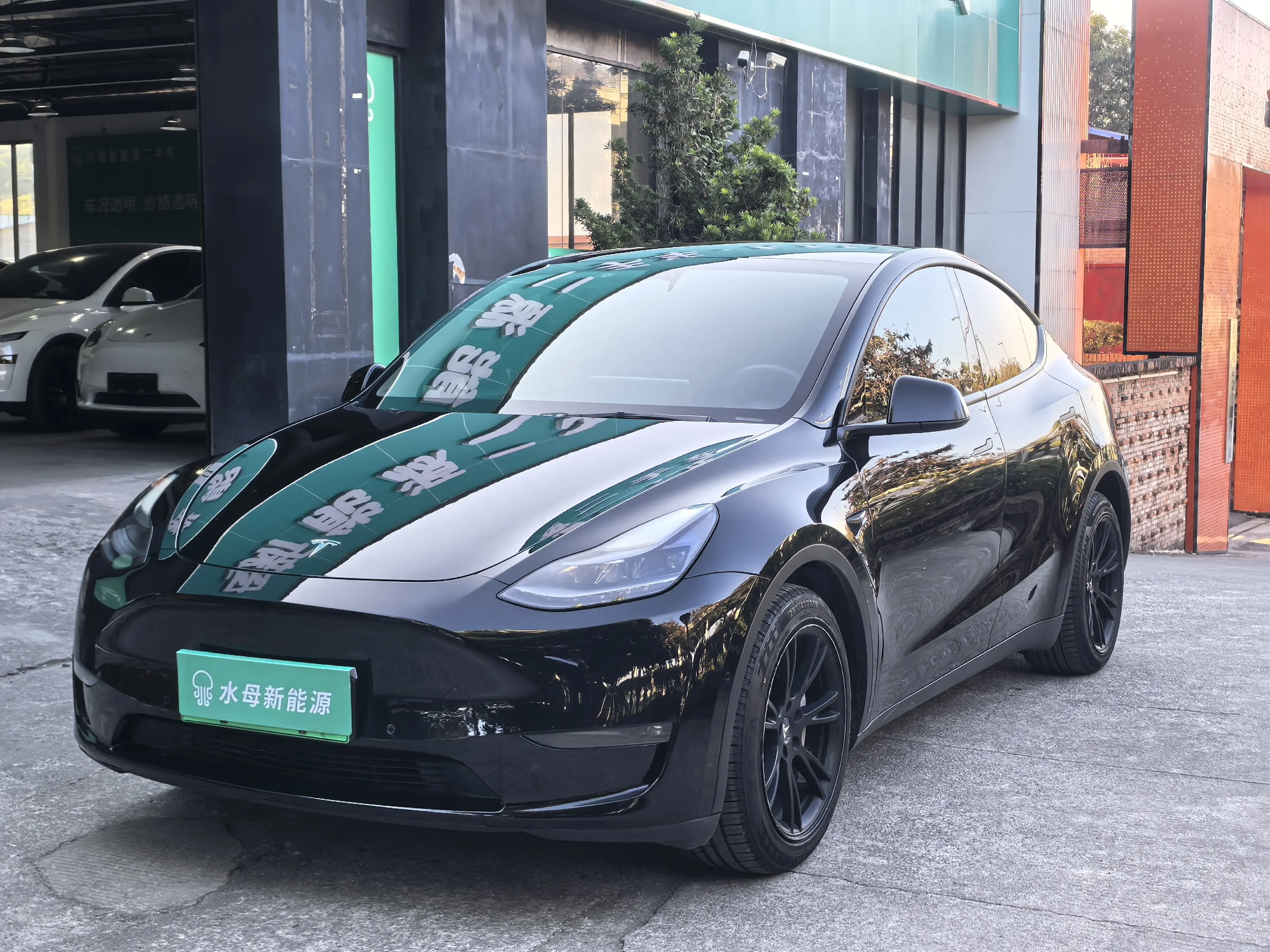 Tesla Model Y  из Китая