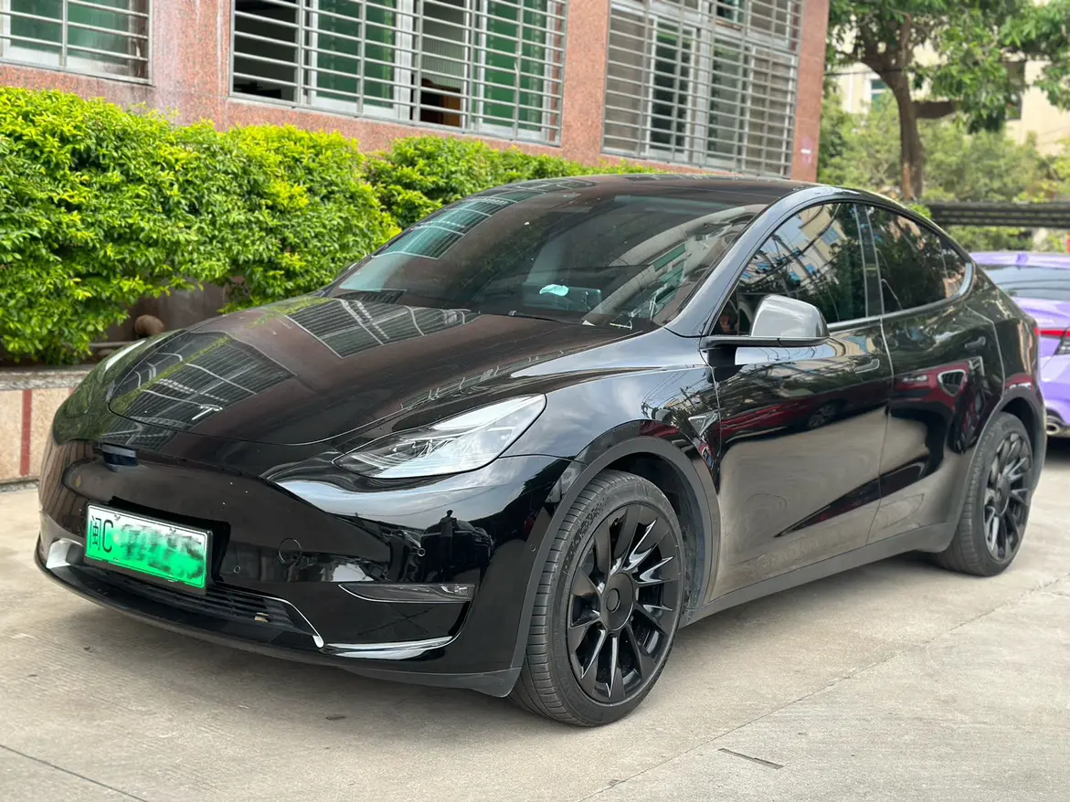 Tesla Model Y  из Китая