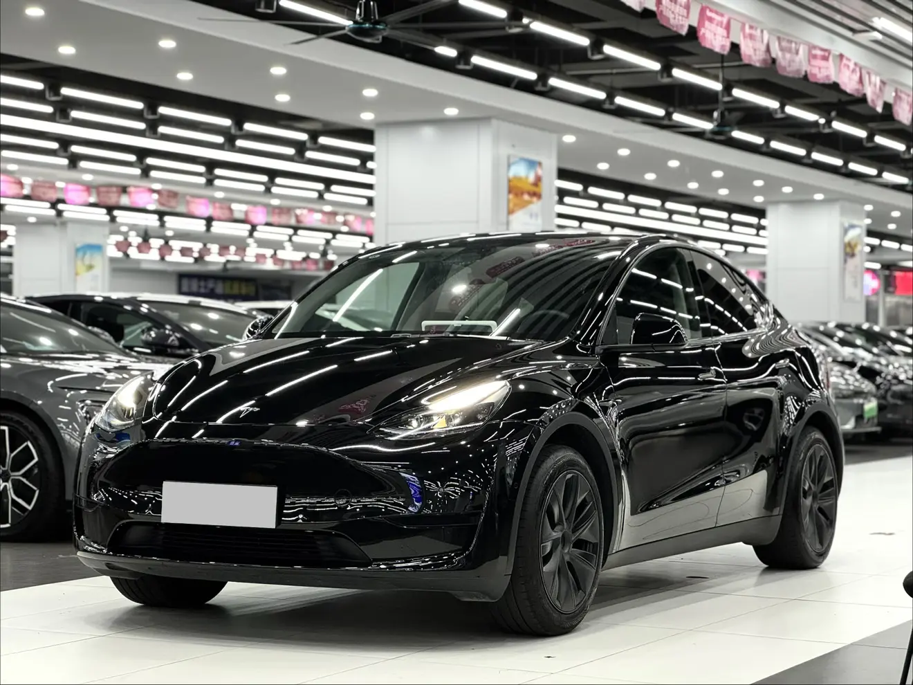 Tesla Model Y  из Китая