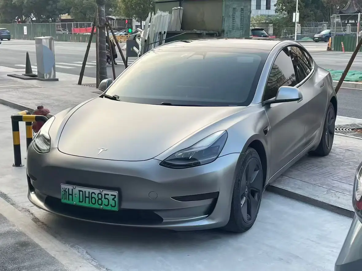 Tesla Model 3  из Китая