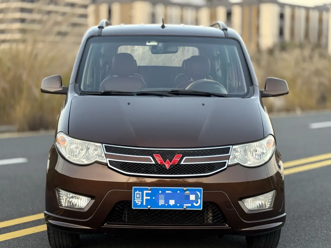 Wuling Hongguang  из Китая