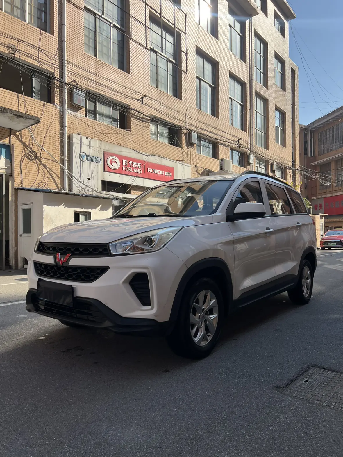 Wuling Hongguang S3  из Китая