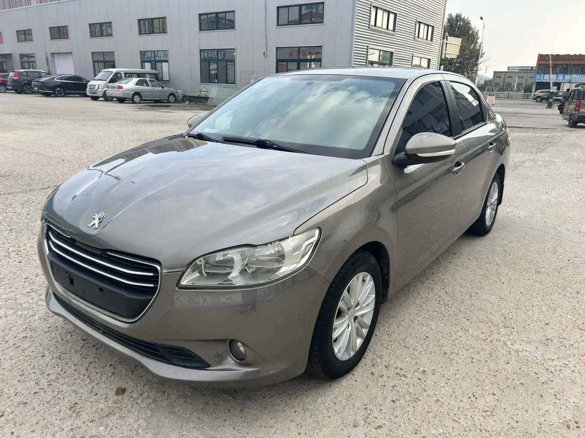 Peugeot 301  из Китая