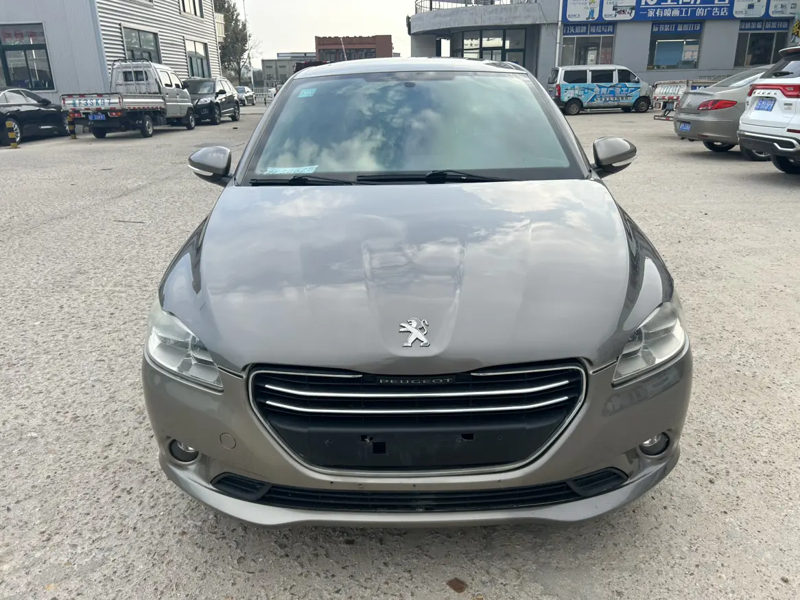 Peugeot 301  из Китая