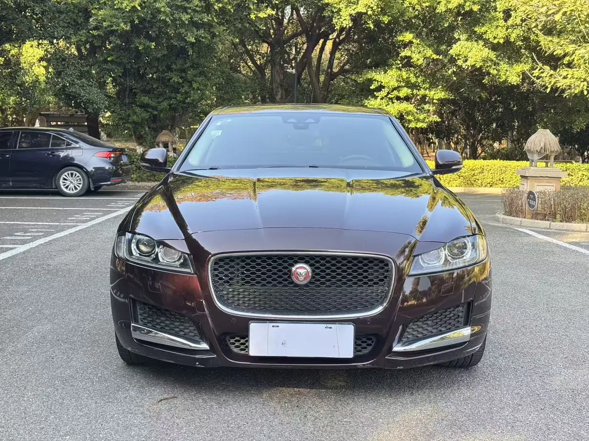 Jaguar XFL  из Китая