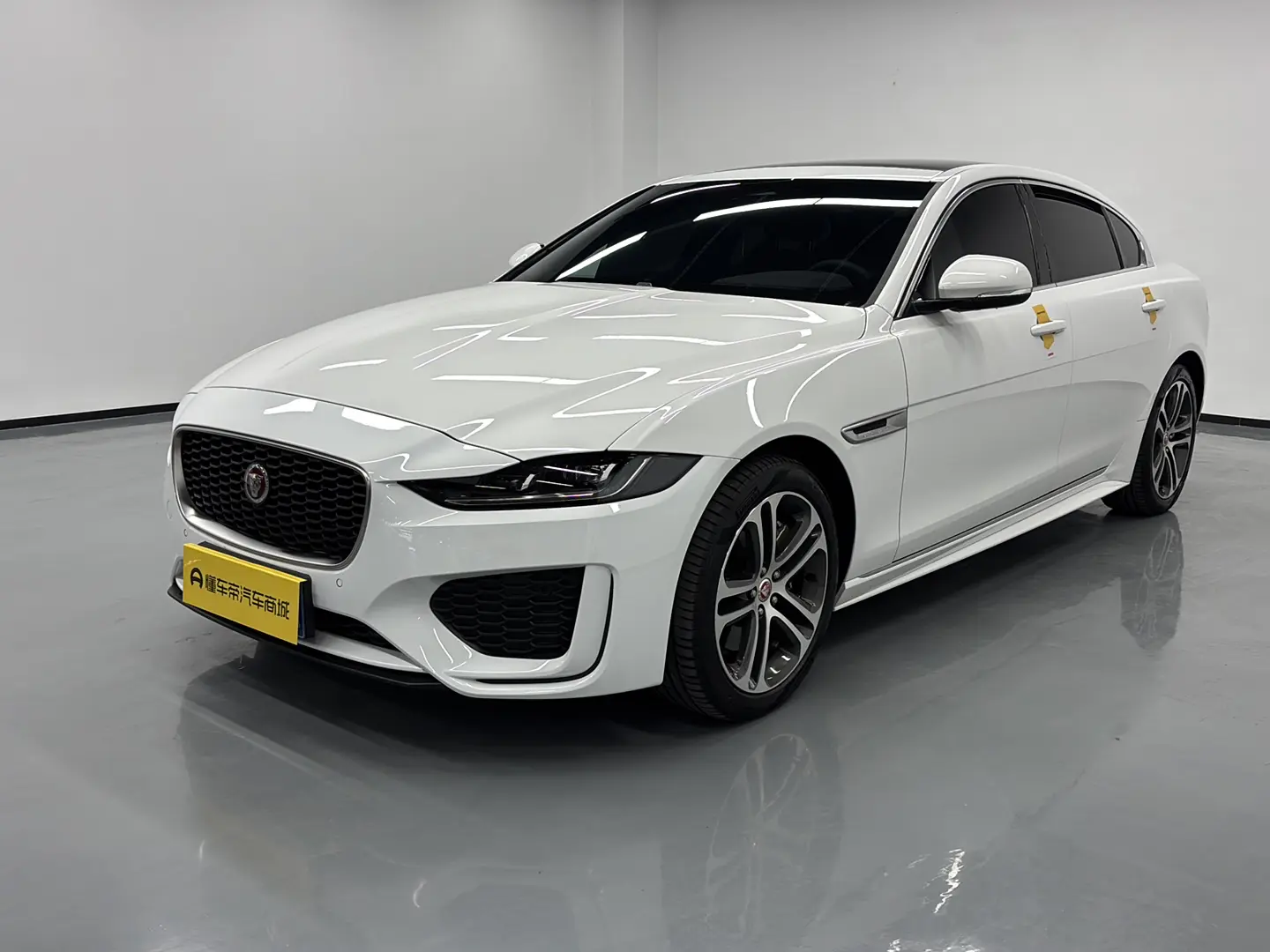 Jaguar XEL  из Китая