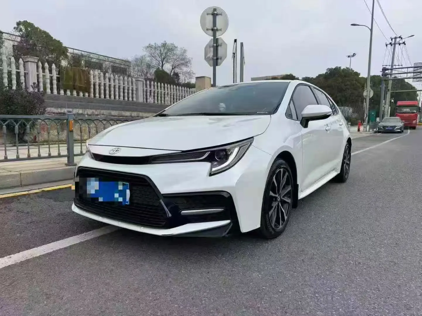Toyota Levin (Lei Ling)  из Китая