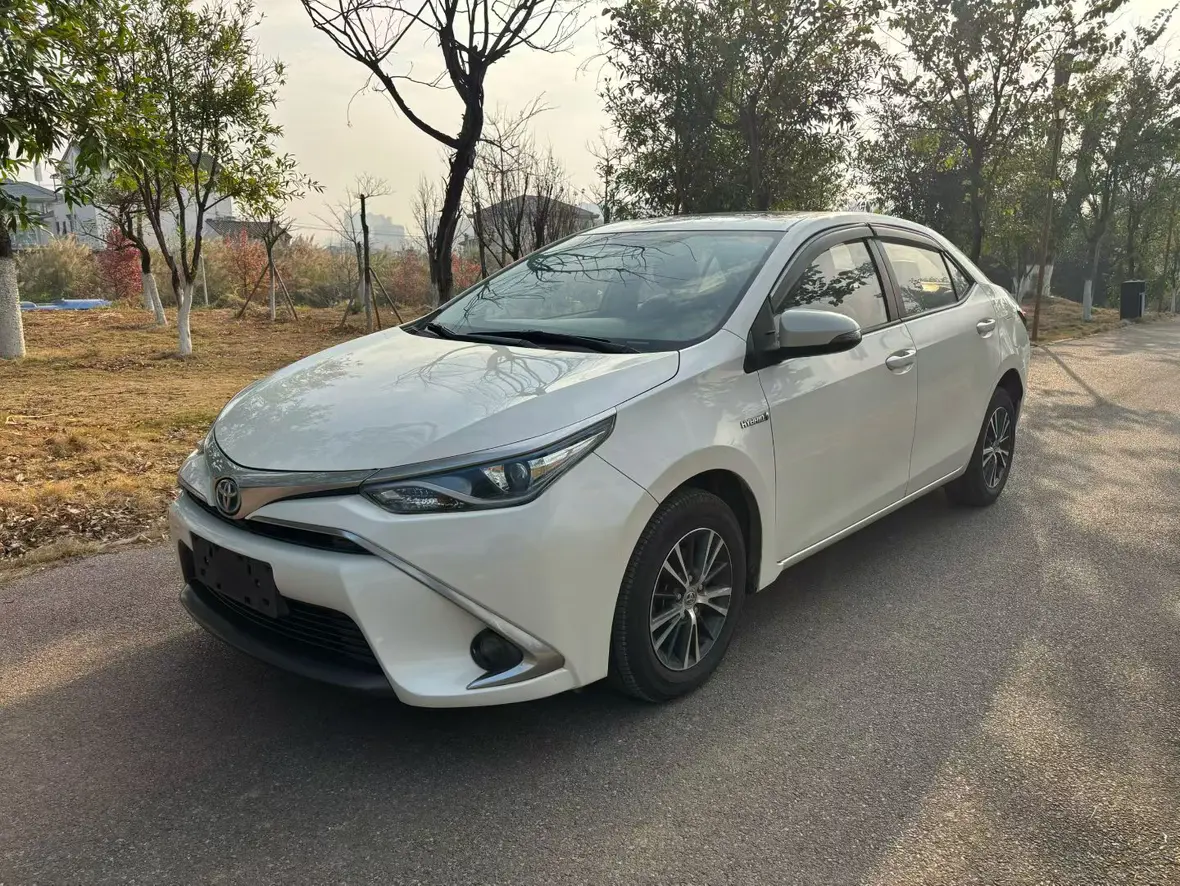 Toyota Levin (Lei Ling)  из Китая