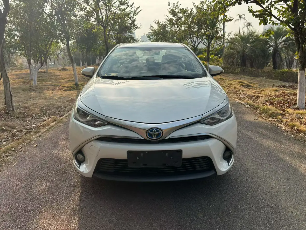 Toyota Levin (Lei Ling)  из Китая