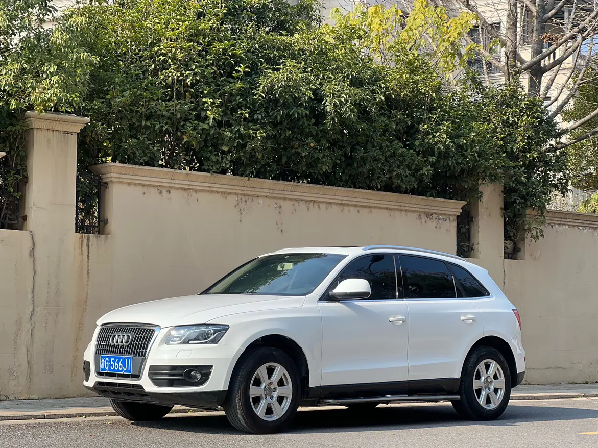 Audi Q5  из Китая