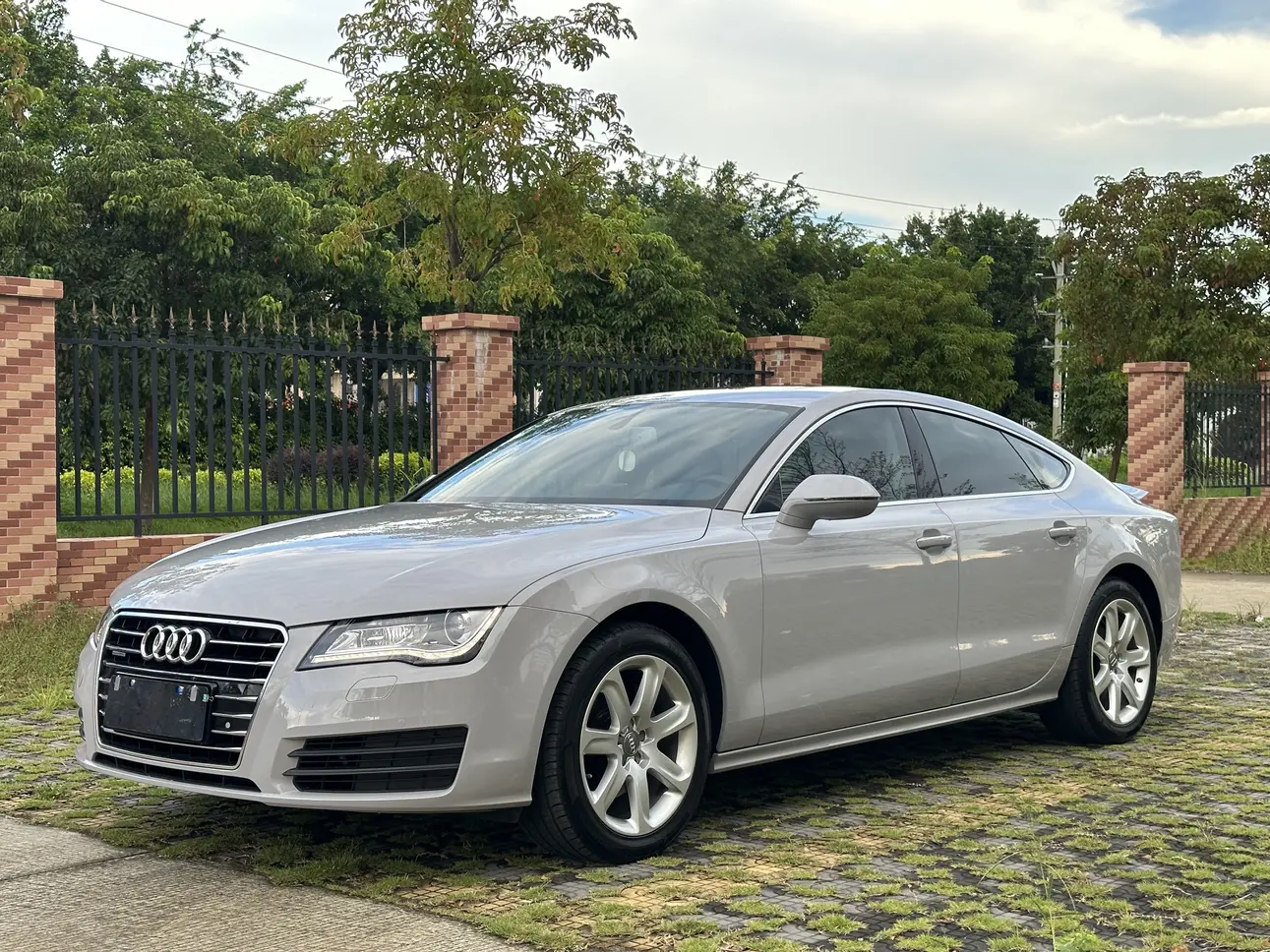 Audi A7  из Китая