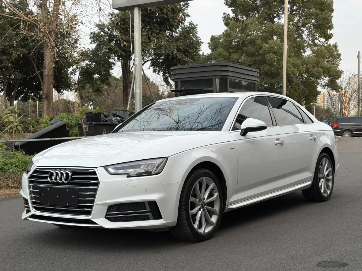 Audi A4L  из Китая