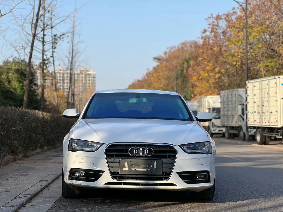 Audi A4L  из Китая