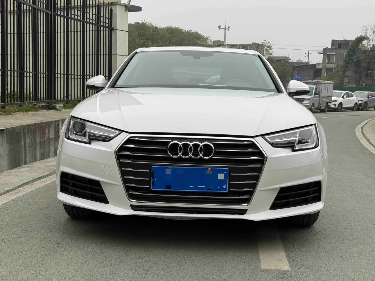 Audi A4L  из Китая