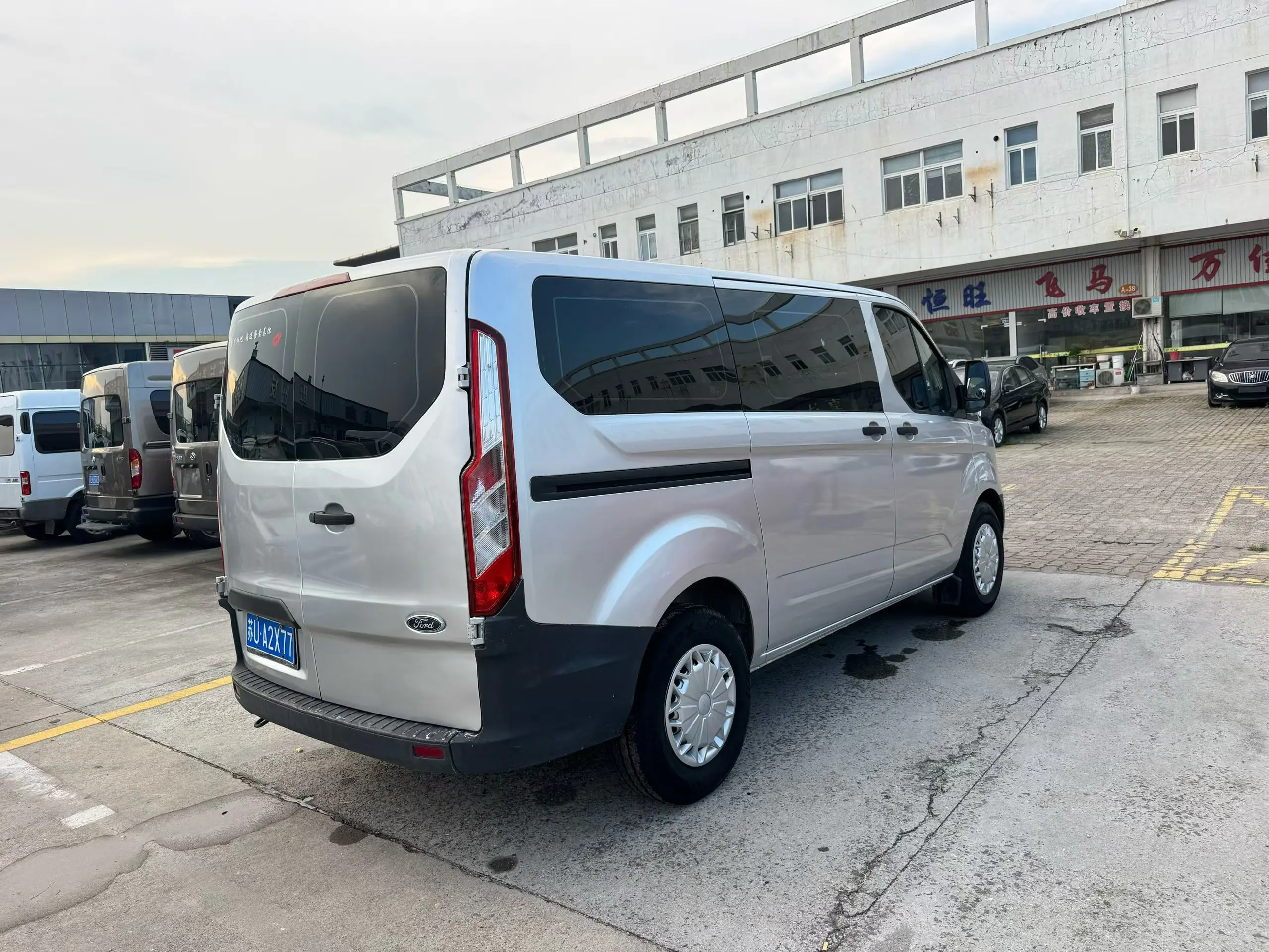 Ford Transit  из Китая