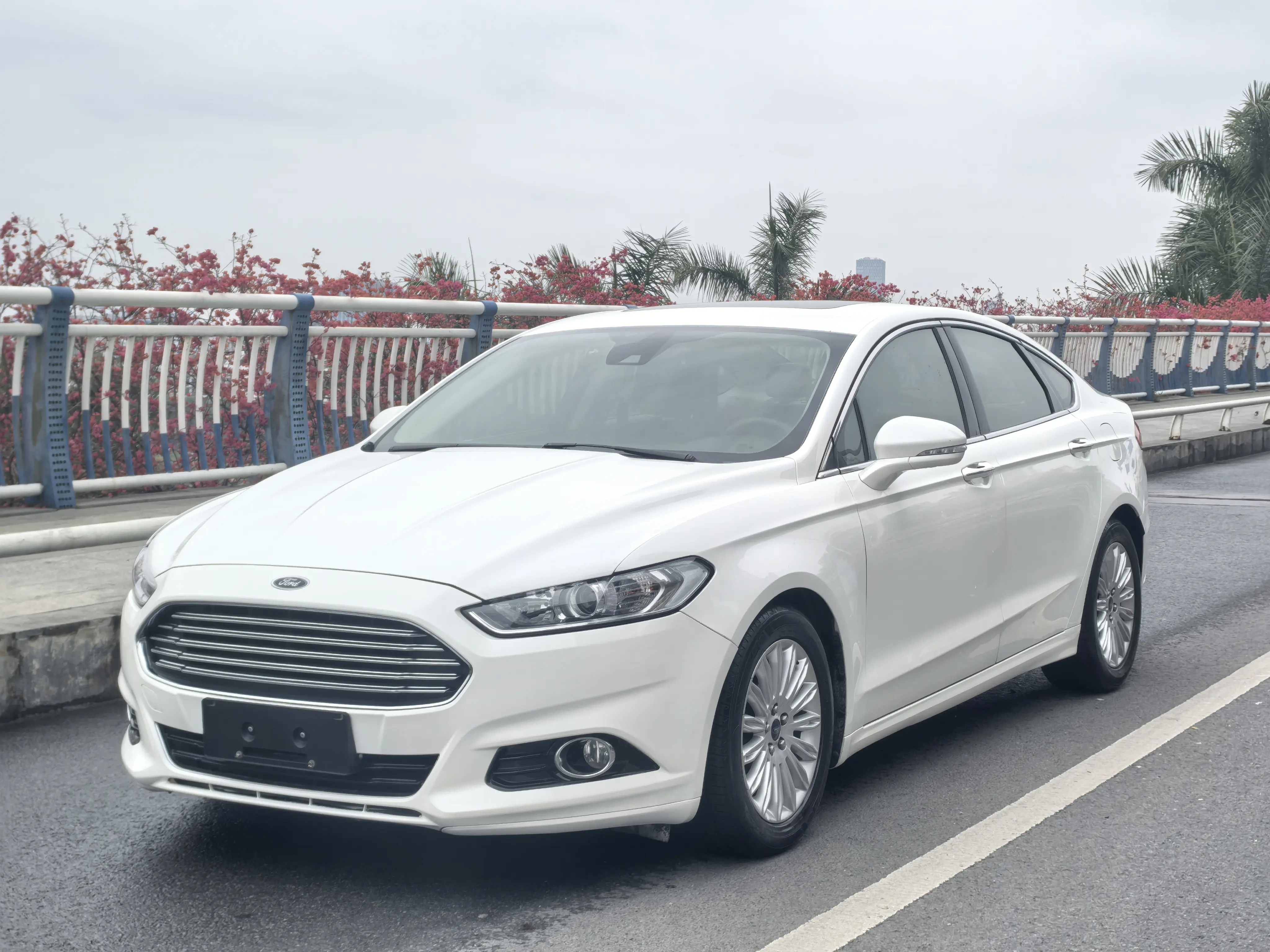 Ford Mondeo  из Китая