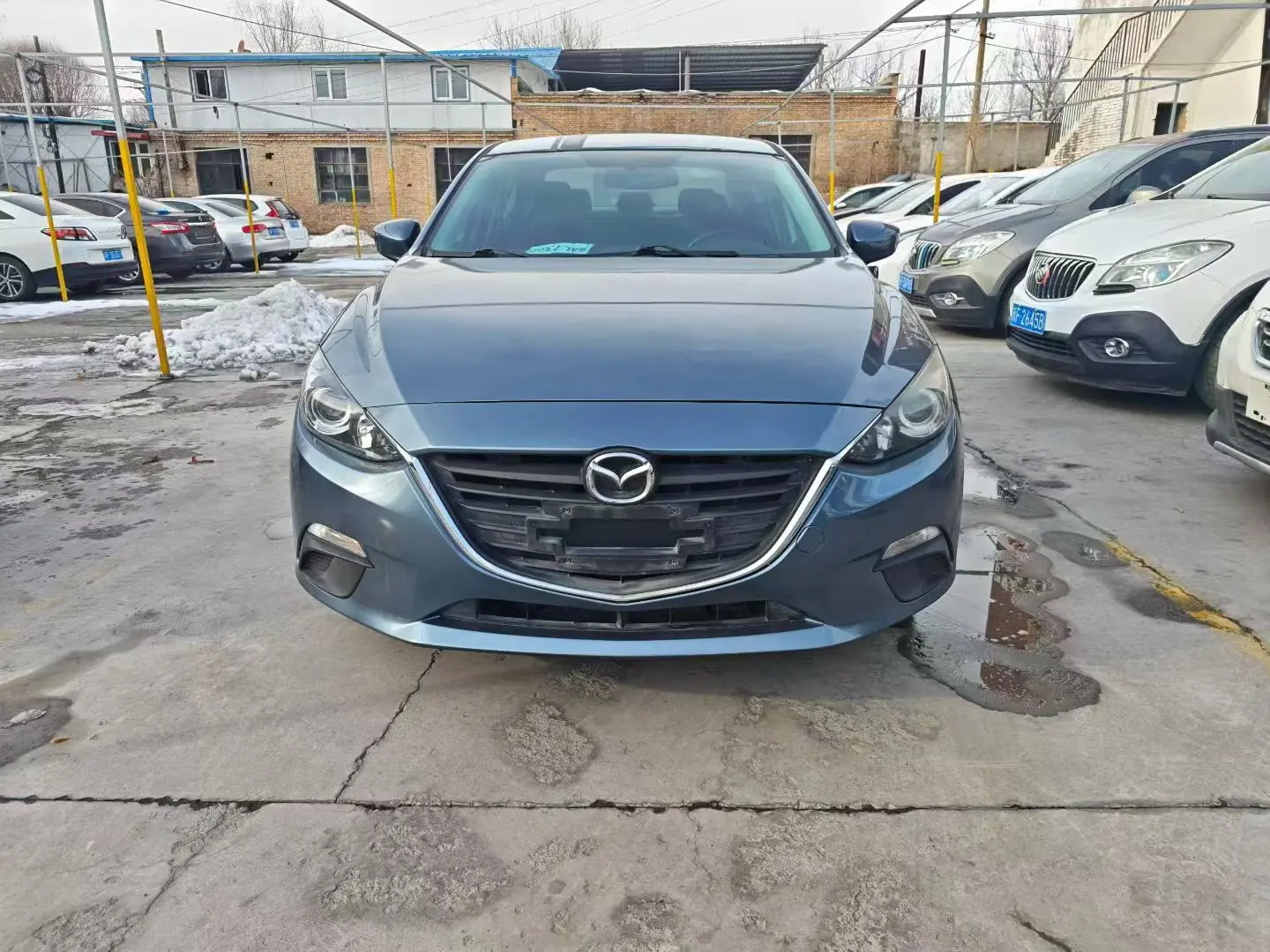 Mazda Axela (Mazda3)  из Китая