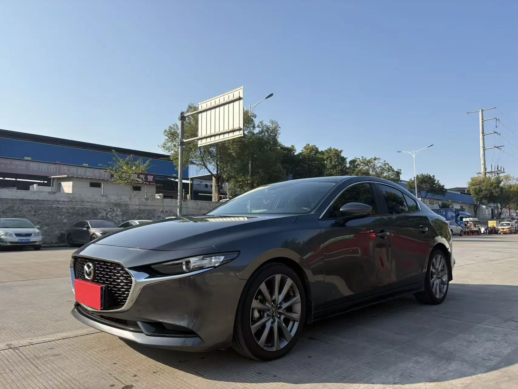 Mazda Axela (Mazda3)  из Китая