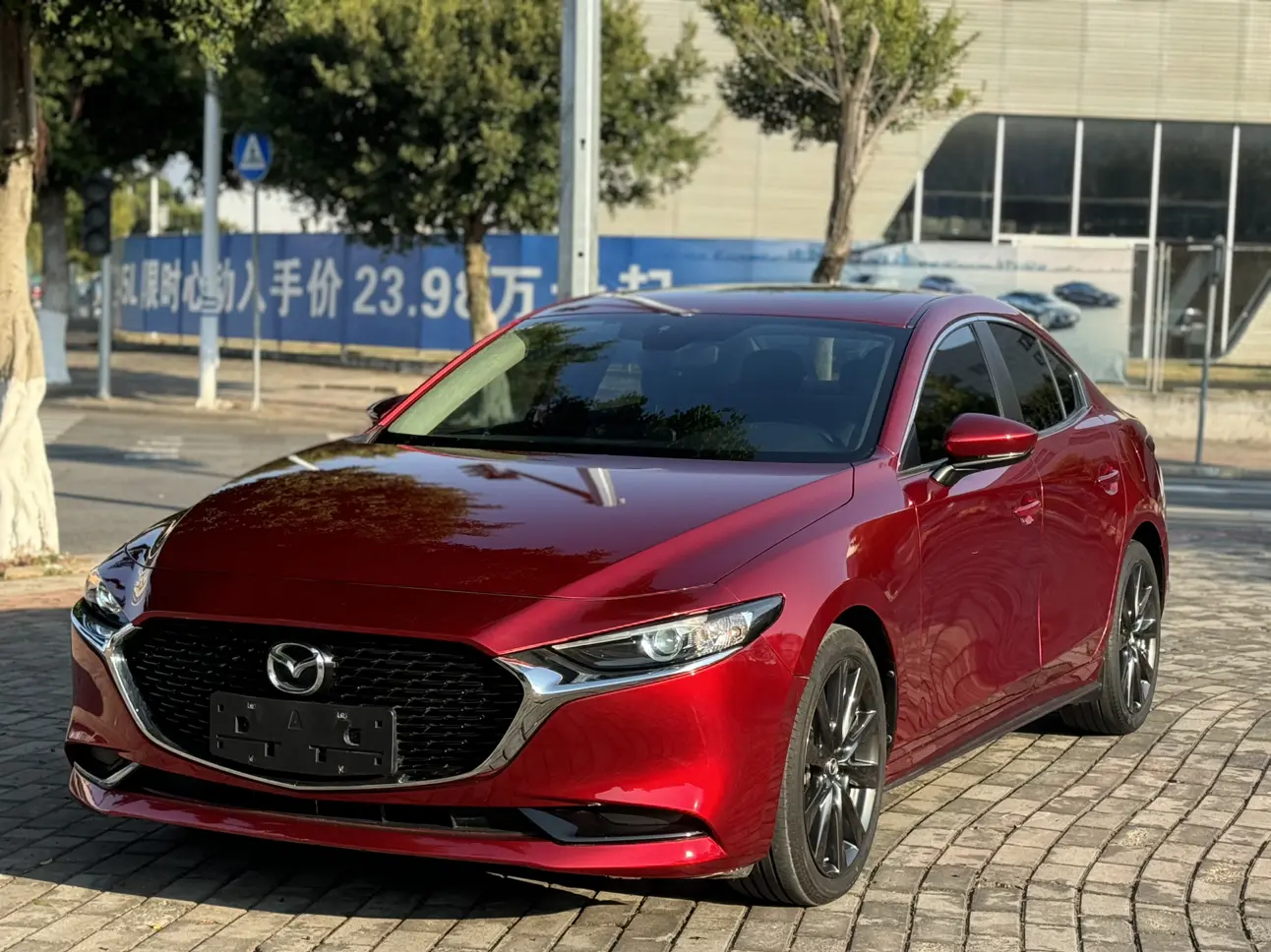 Mazda Axela (Mazda3)  из Китая