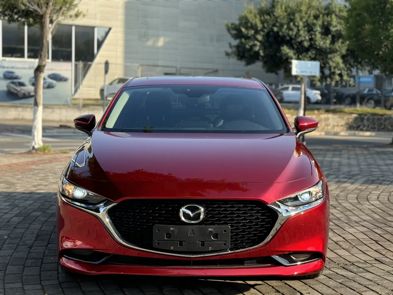 Mazda Axela (Mazda3)  из Китая