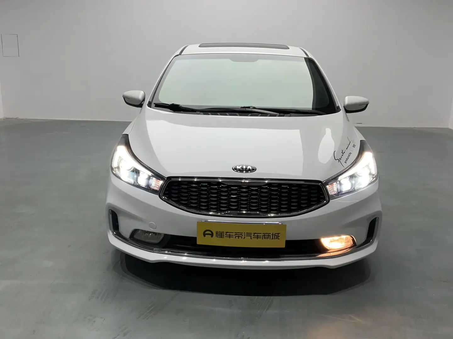 Kia K3  из Китая