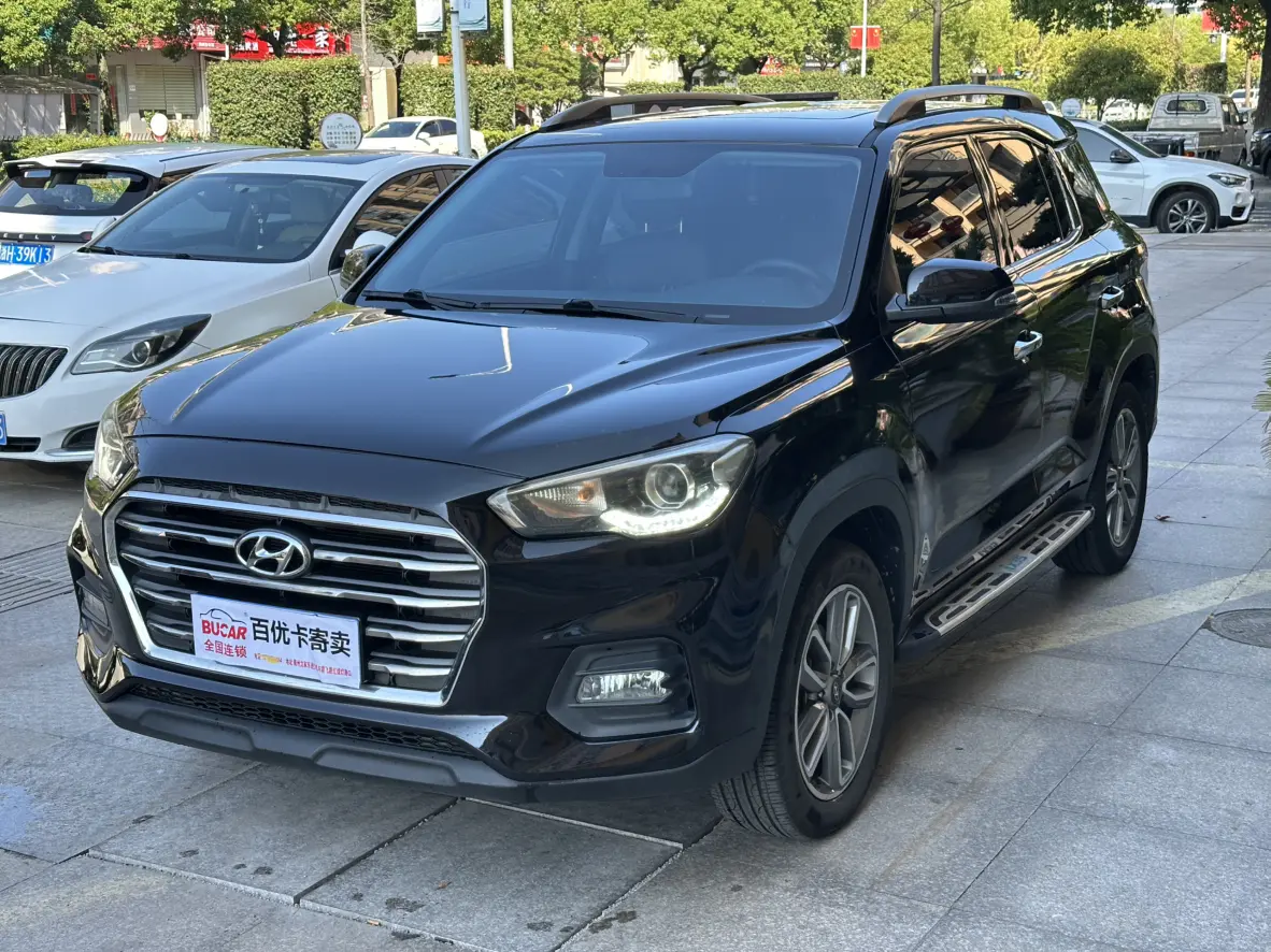 Hyundai ix35  из Китая