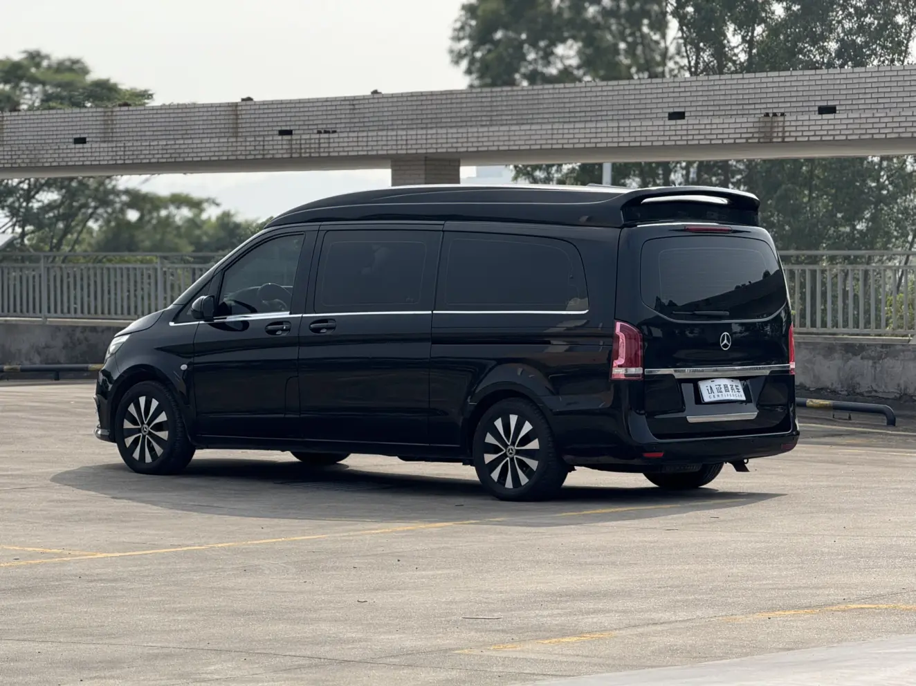 Mercedes-Benz Vito  из Китая