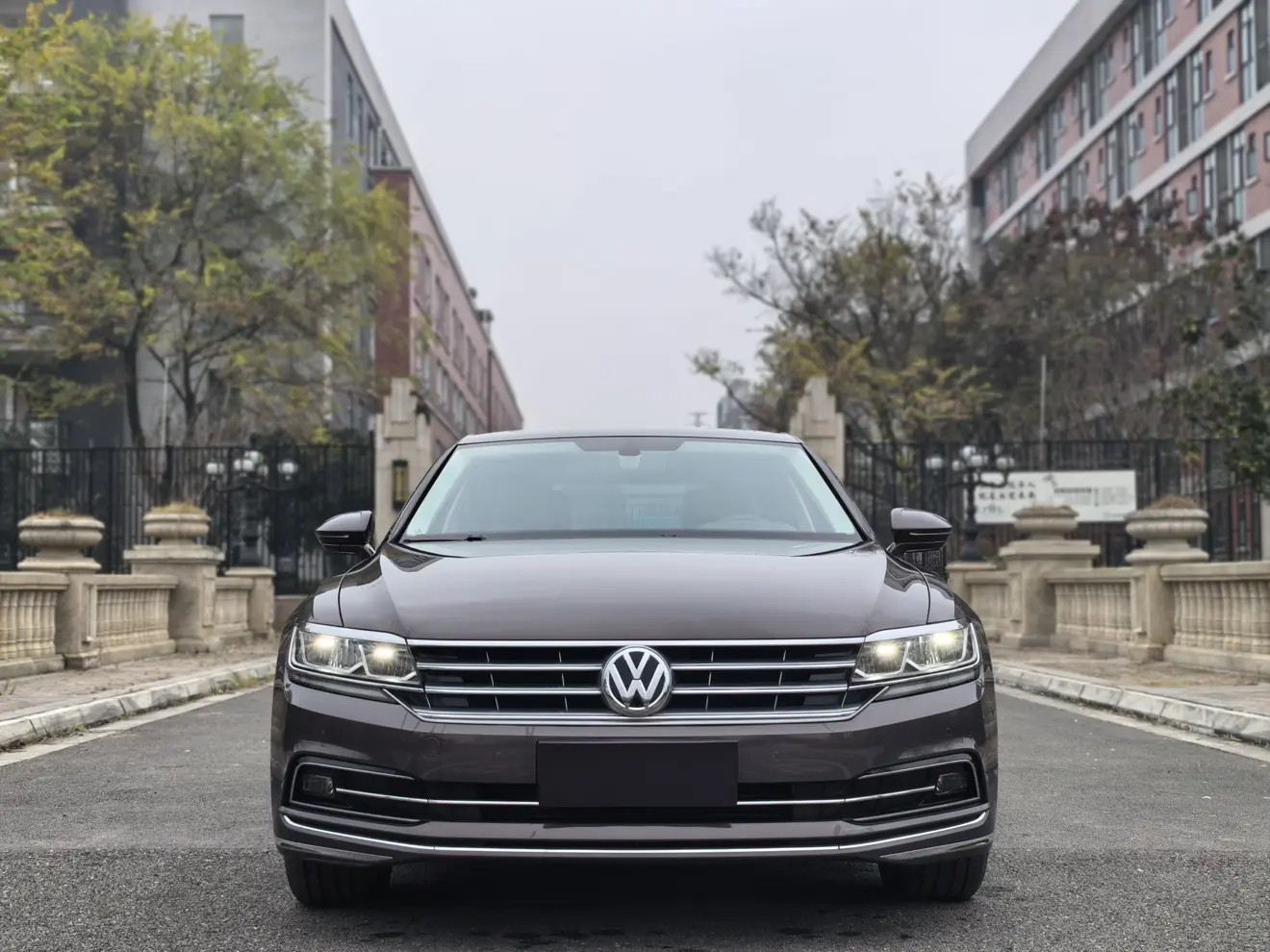 Volkswagen Hui Ang  из Китая