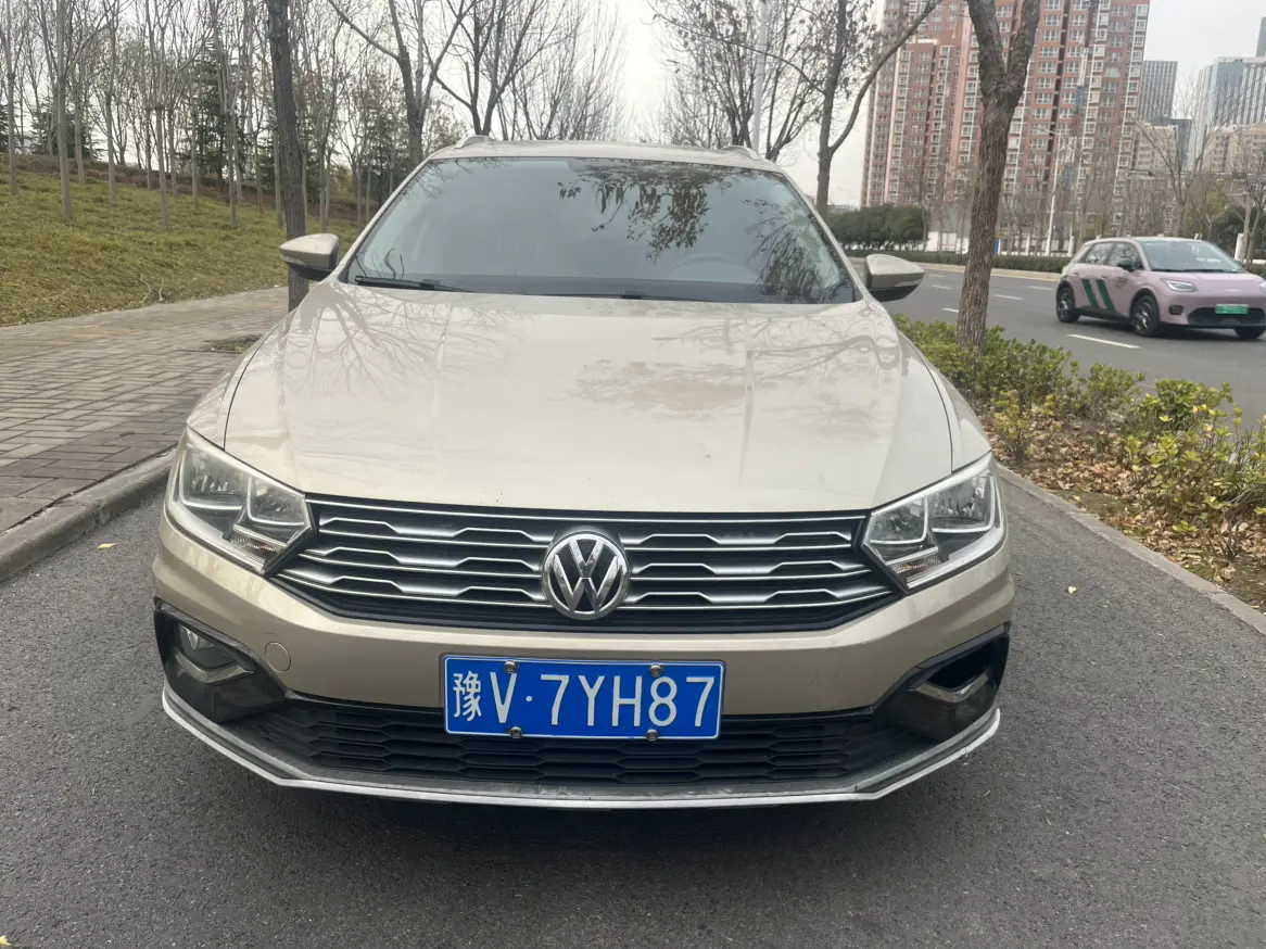 Volkswagen C-TREK Weiling  из Китая