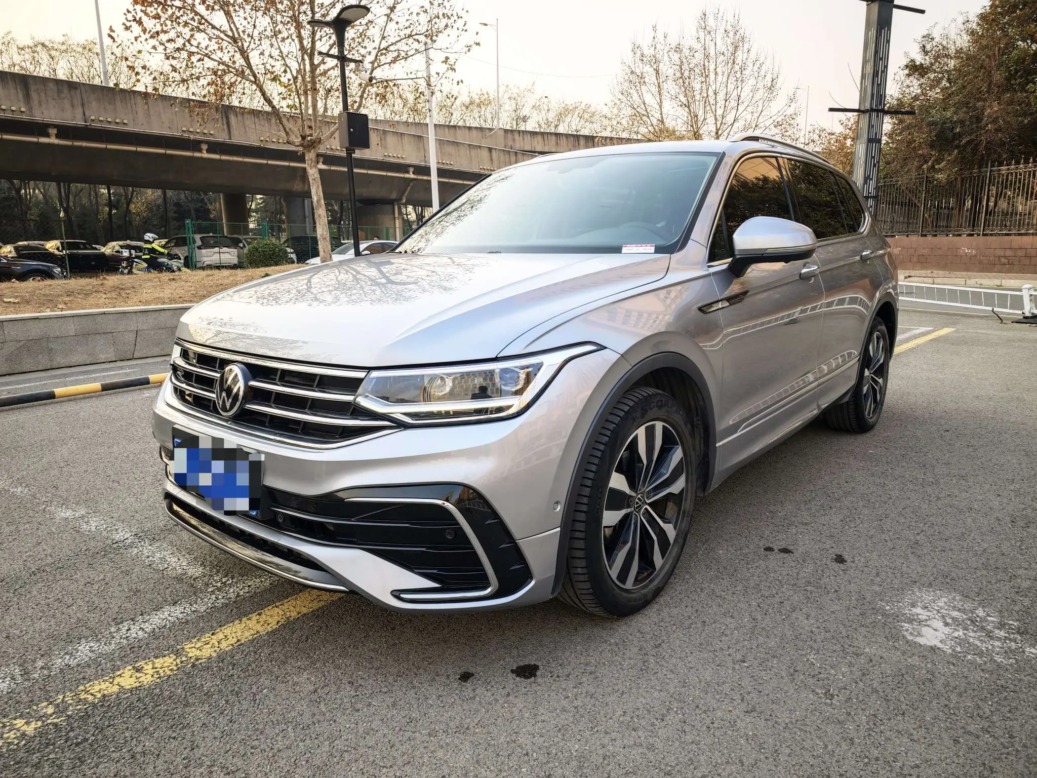 Volkswagen Tiguan L  из Китая