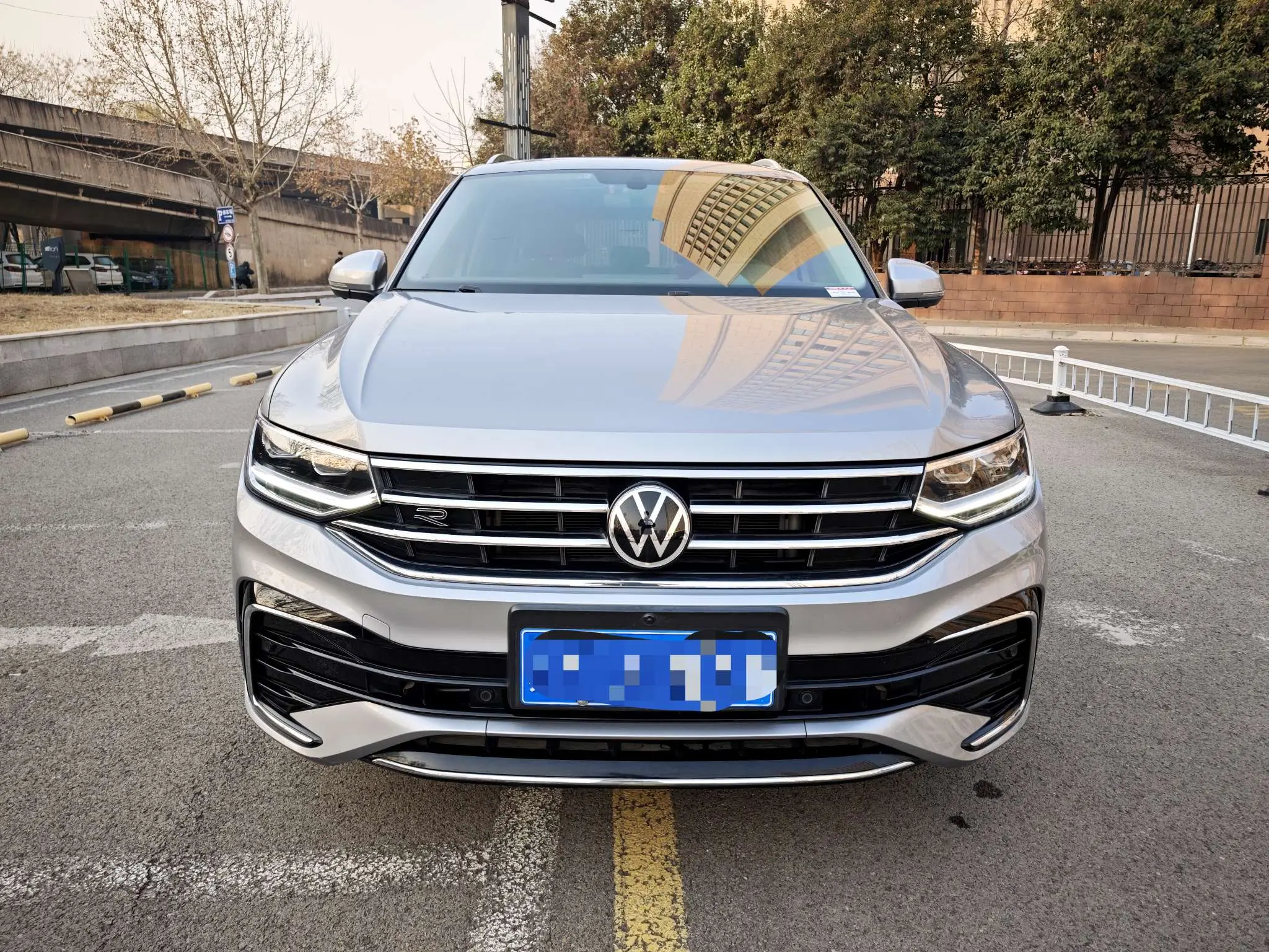 Volkswagen Tiguan L  из Китая
