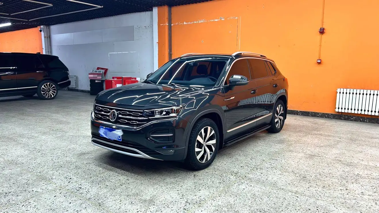 Volkswagen Tayron  из Китая