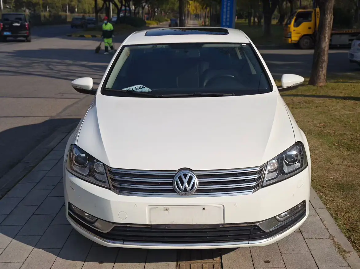 Volkswagen Magotan  из Китая
