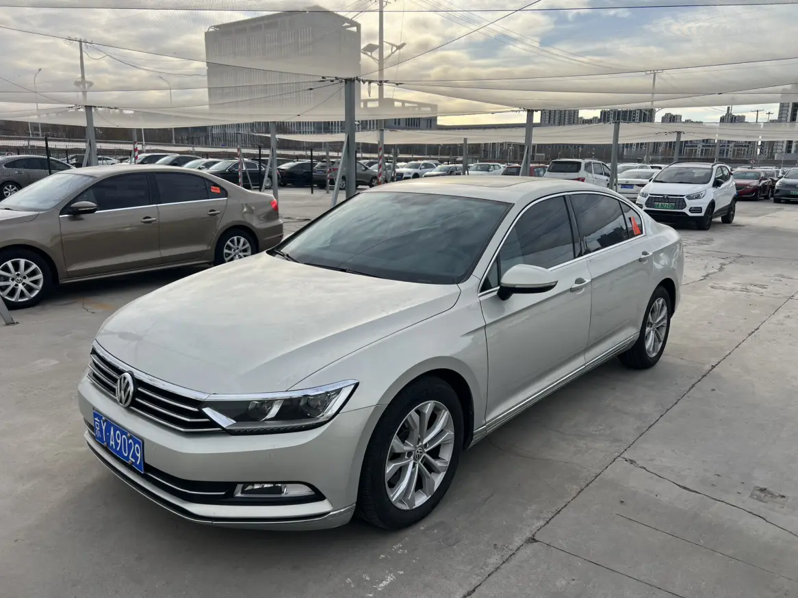 Volkswagen Magotan  из Китая