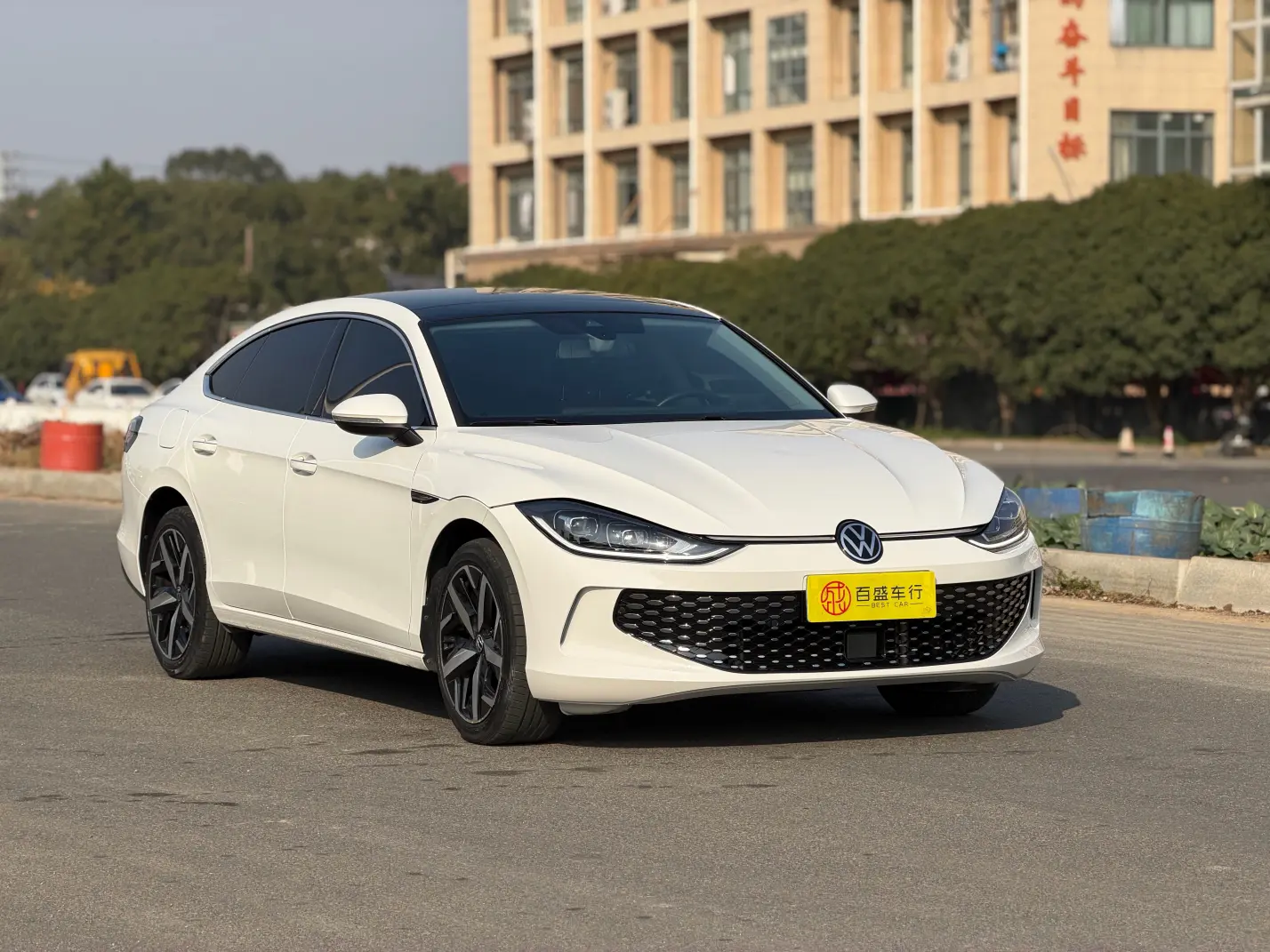 Volkswagen Lamando