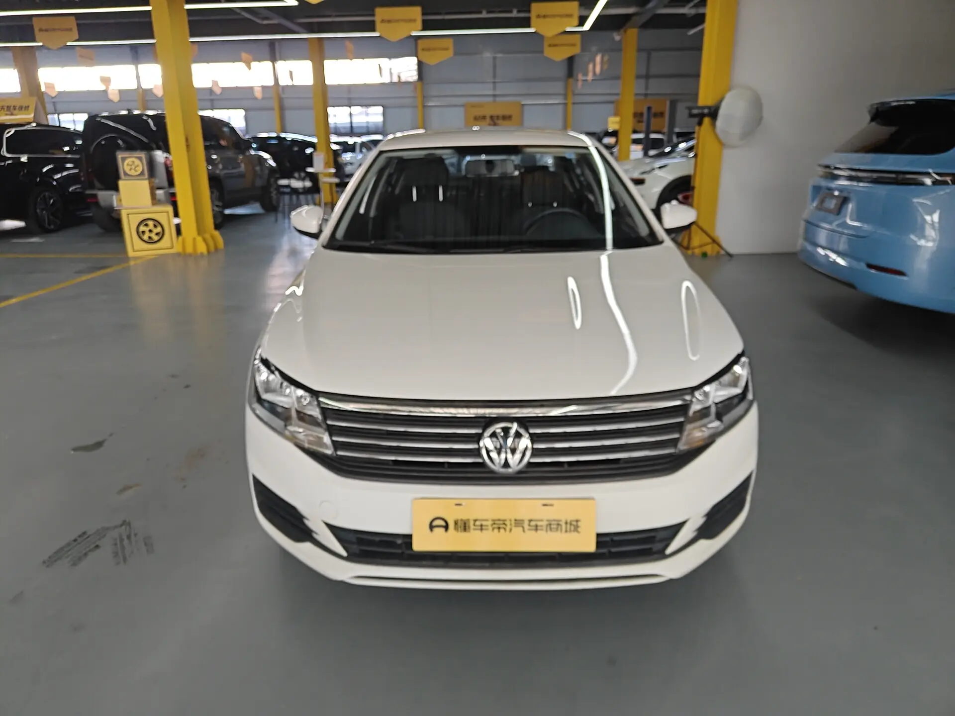 Volkswagen Lavida  из Китая