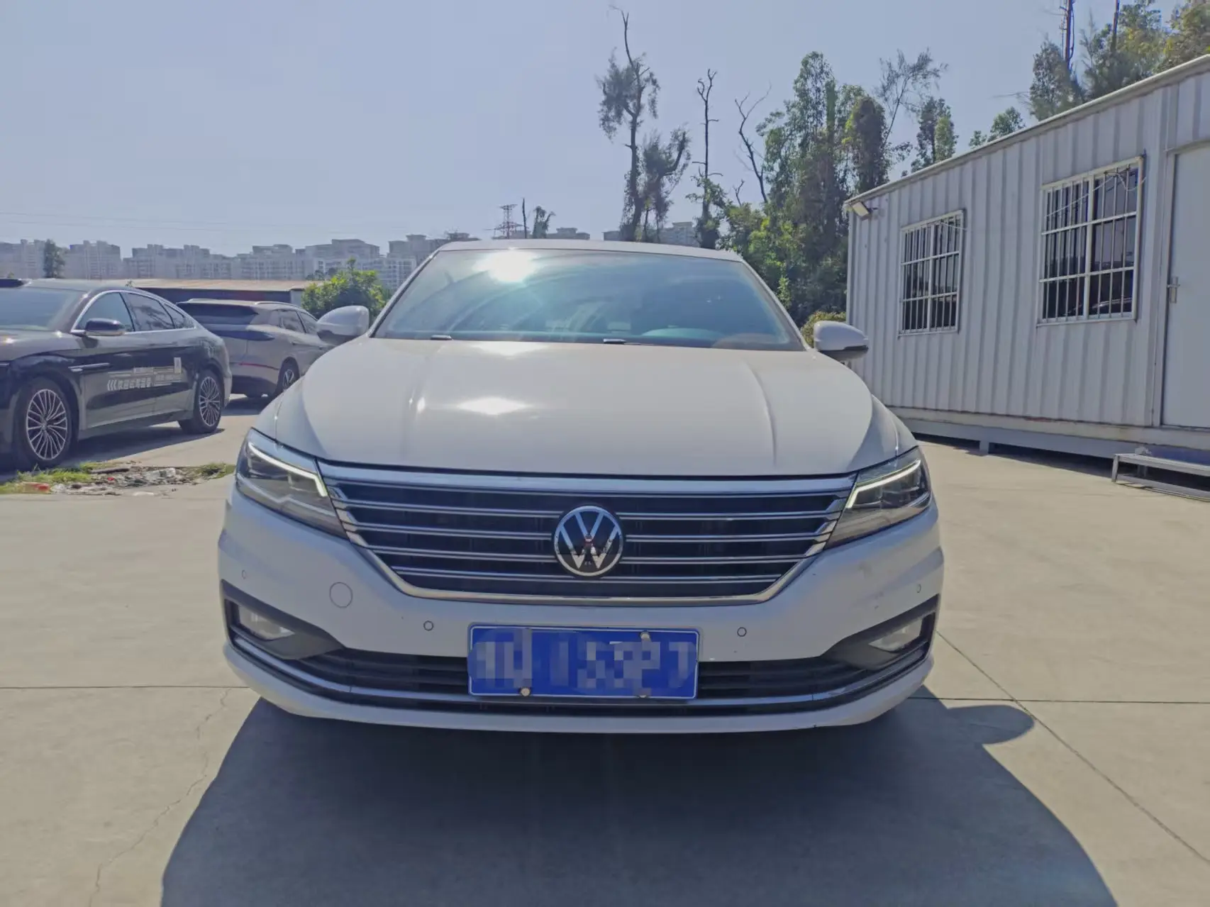 Volkswagen Lavida  из Китая