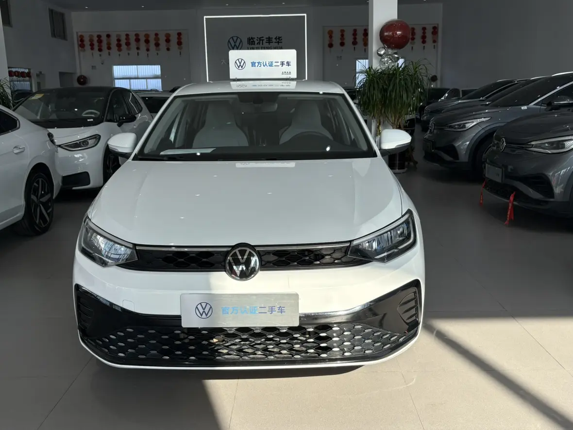 Volkswagen Lavida  из Китая
