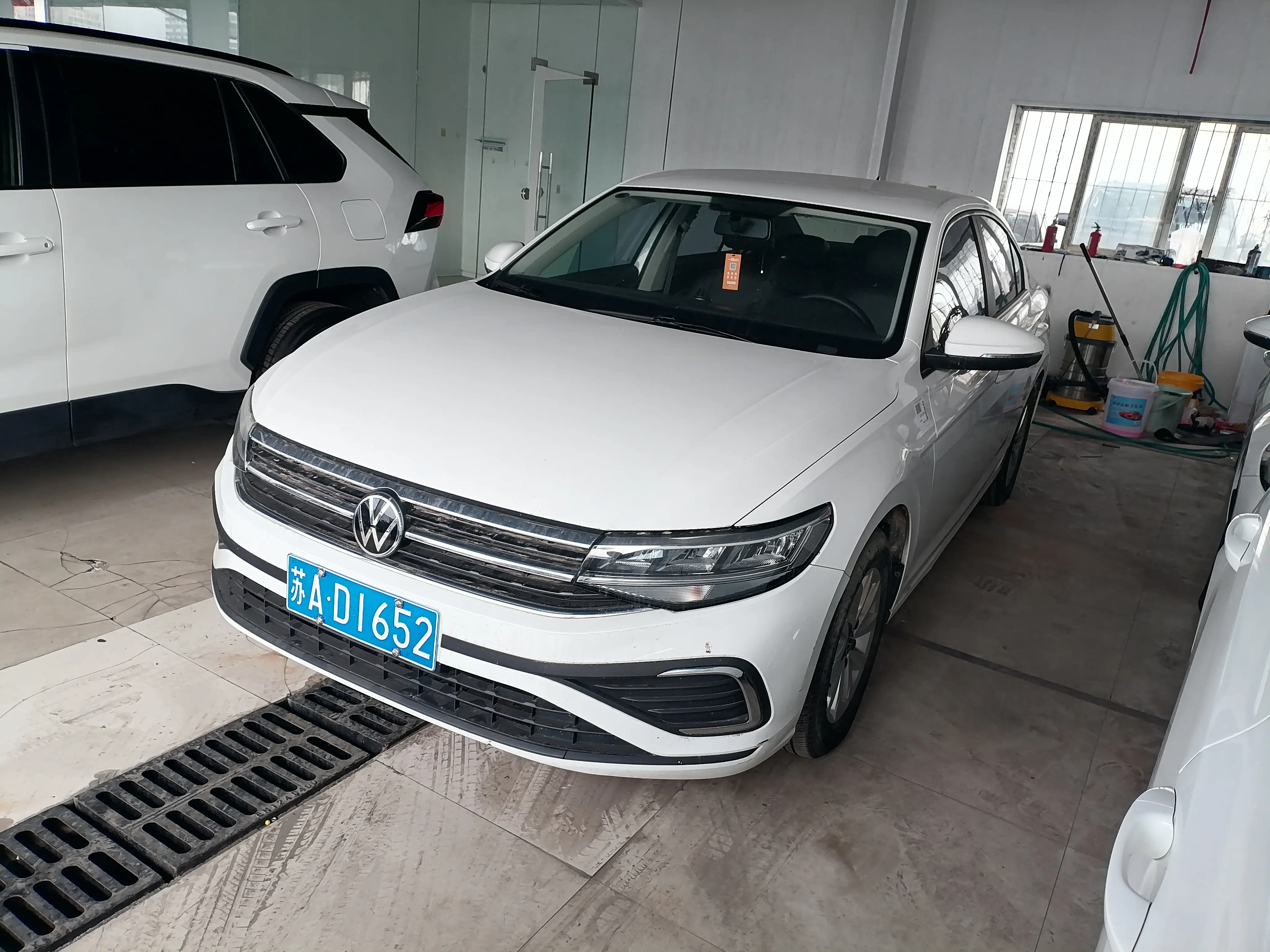 Volkswagen Bora  из Китая