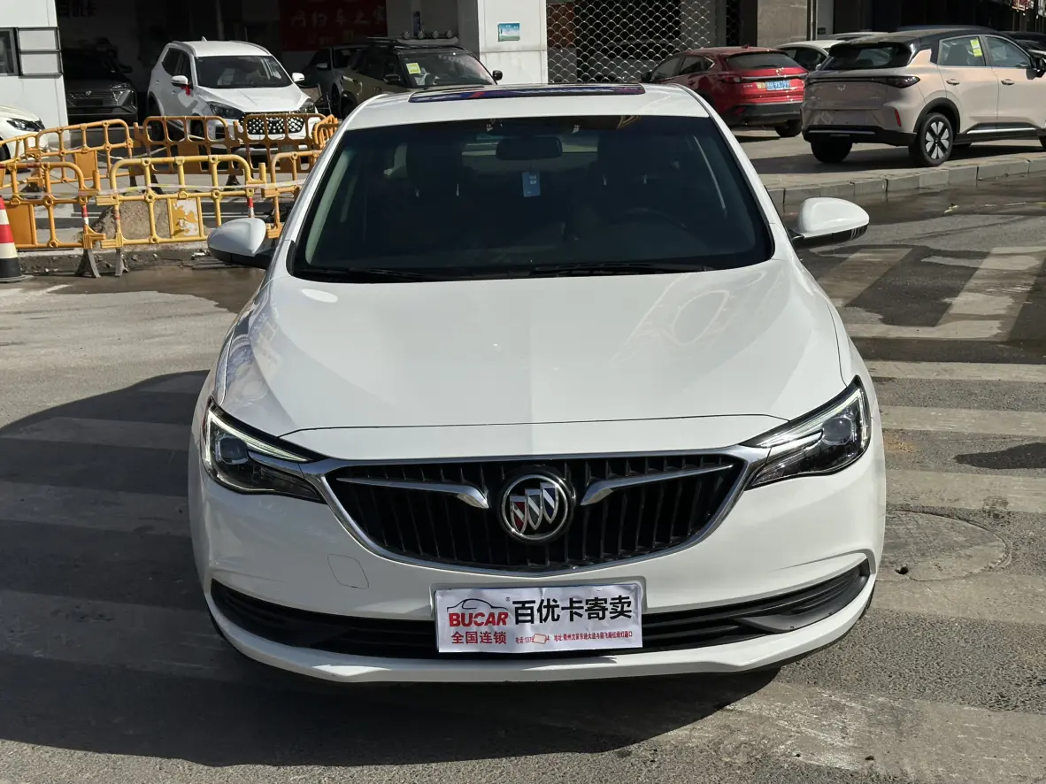Buick Yinglang  из Китая