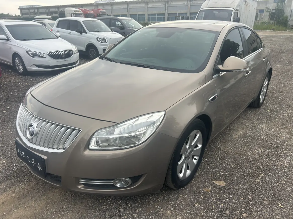 Buick Majesty  из Китая