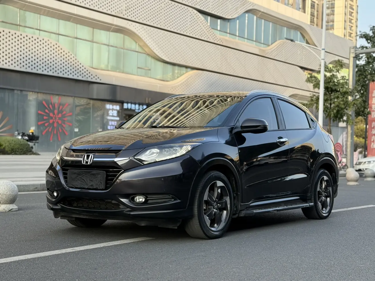 Honda Vezel (Binzhi)  из Китая