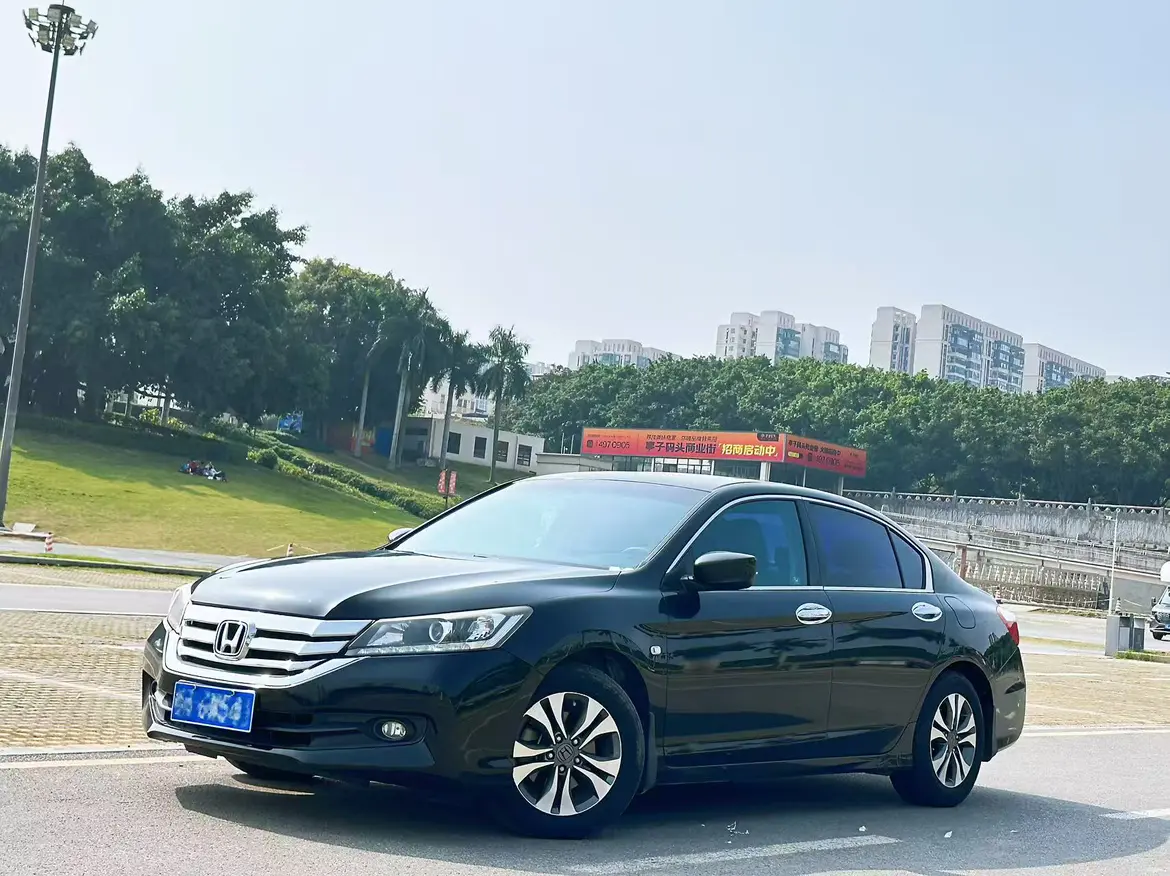 Honda Accord  из Китая