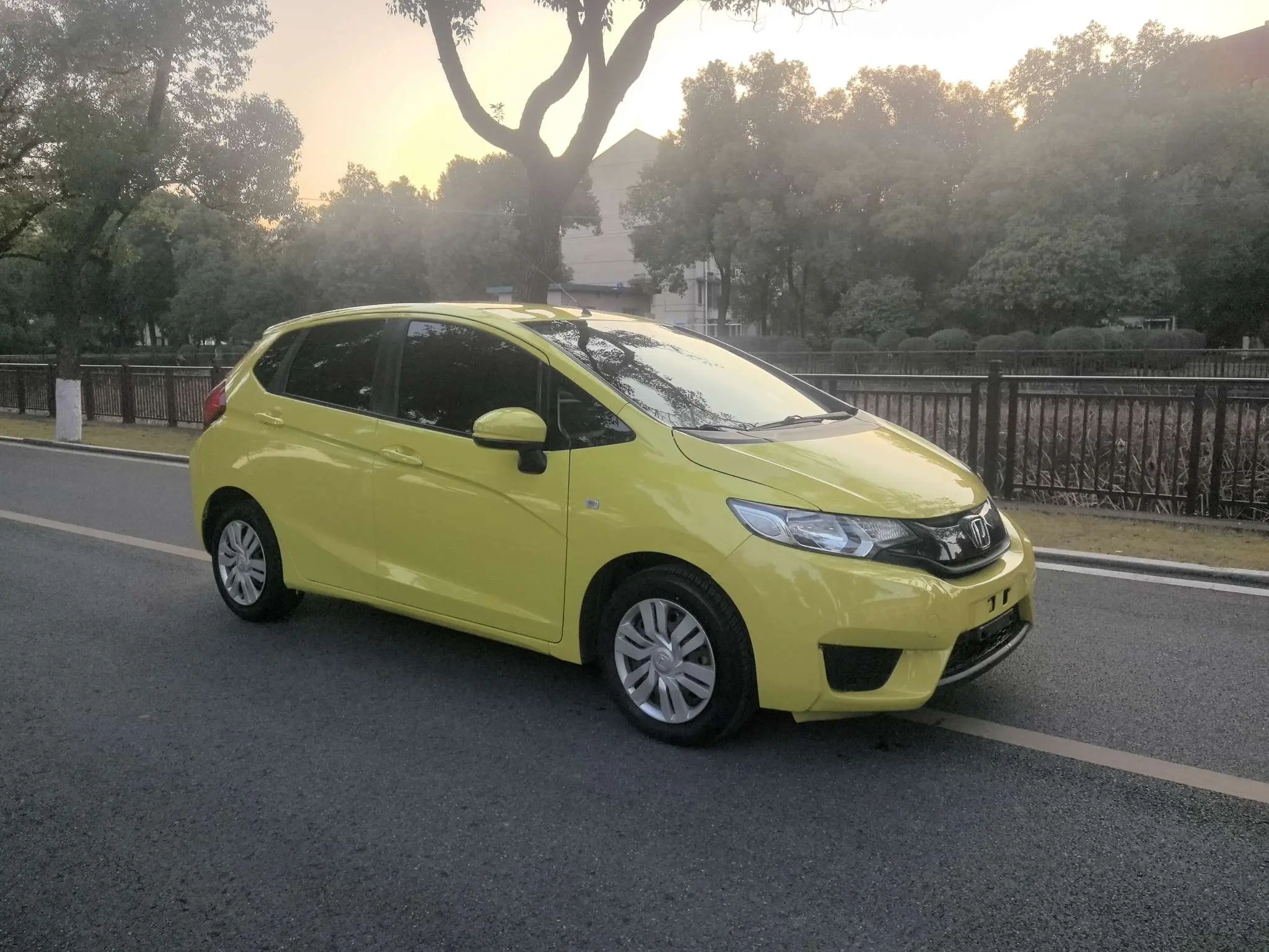 Honda Fit  из Китая