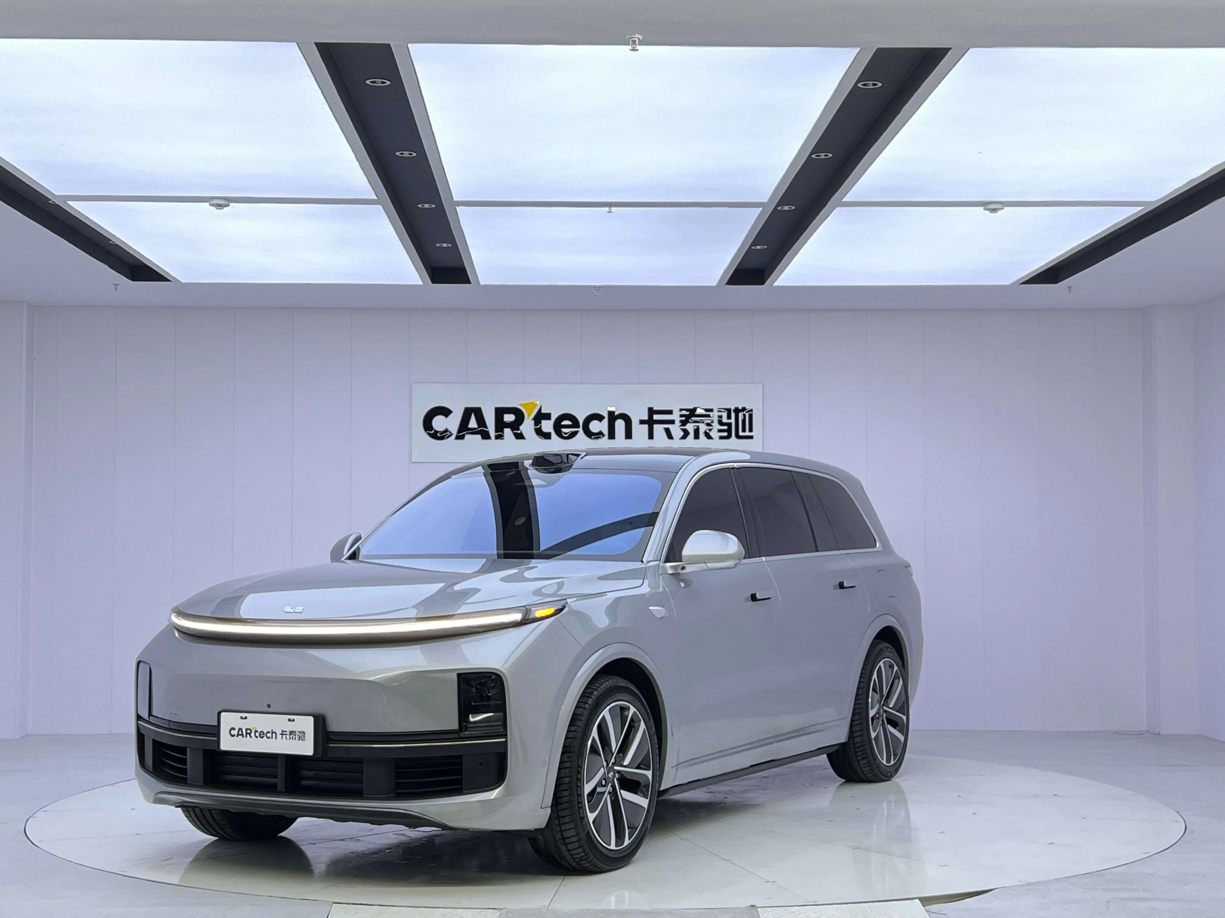 Li L9 (Ideal L9)  из Китая