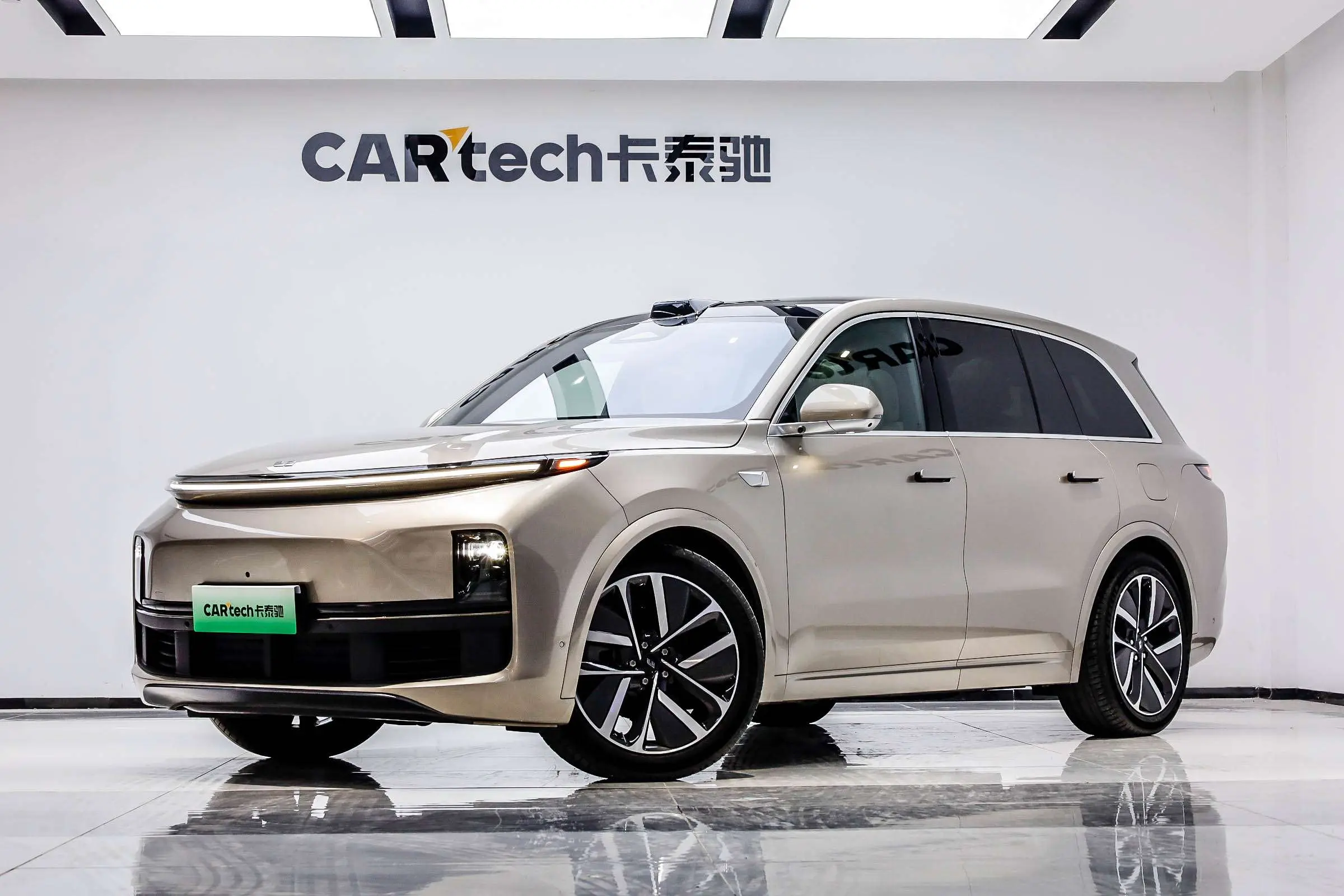 Li L8 (Ideal L8)  из Китая